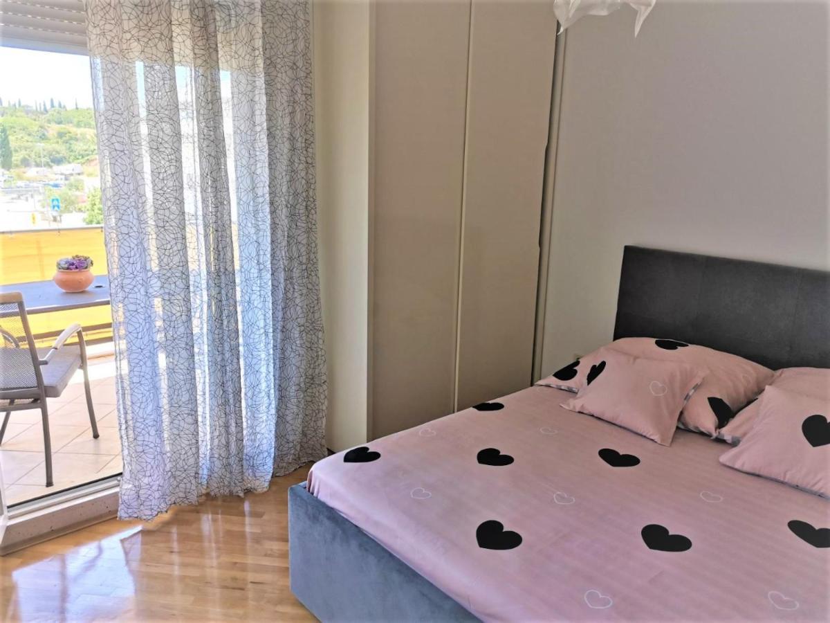 1 Apartmant & 1 Delux Room With Bathroom Дубровник Екстер'єр фото